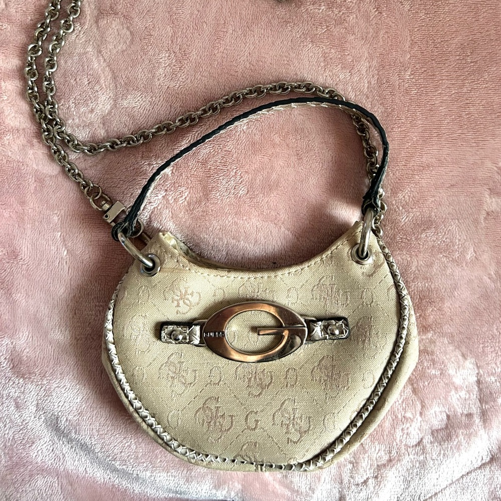 Guess crossbody purse
